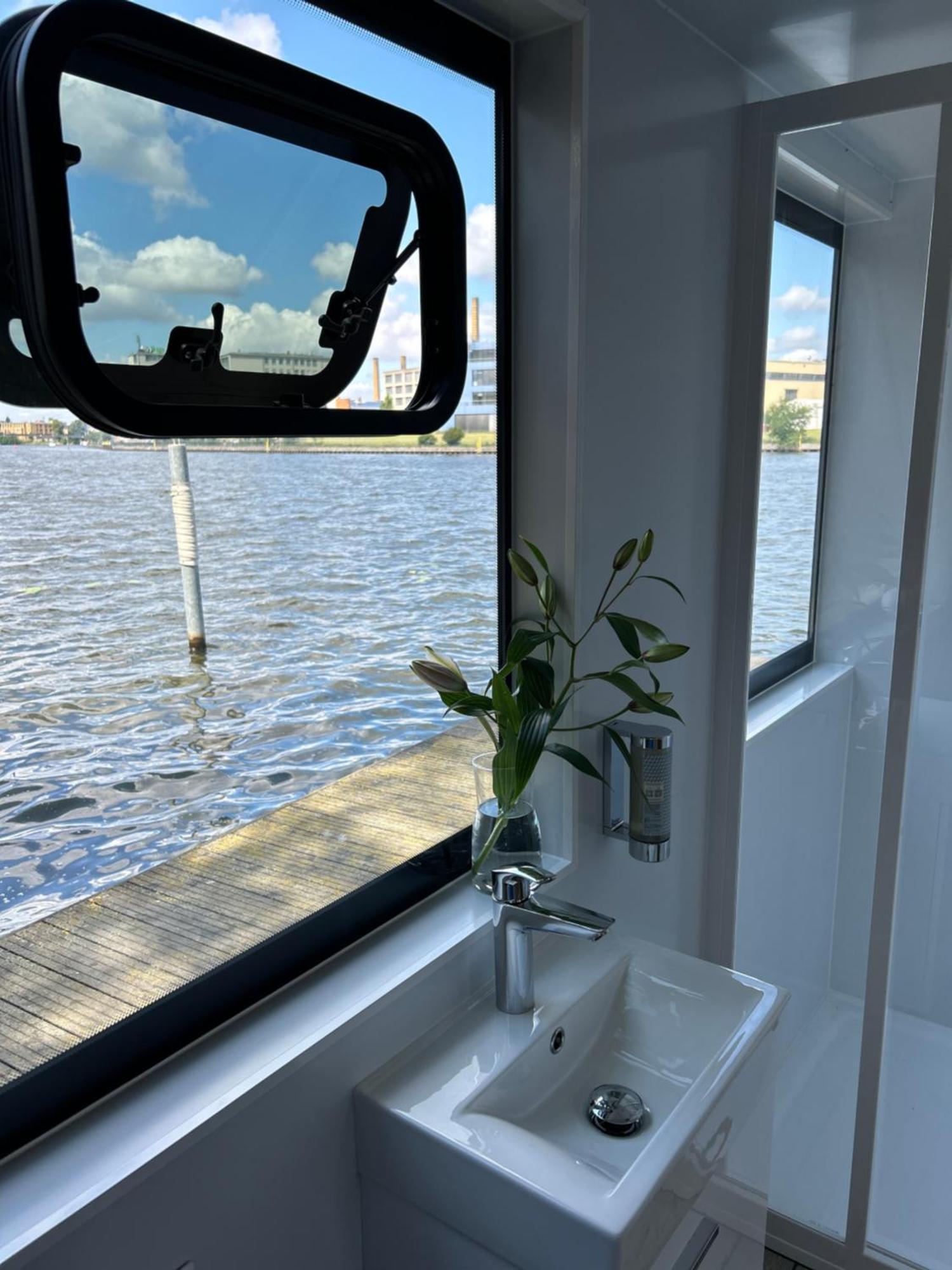 Hotel Nena Hausboot Berlín Exteriér fotografie